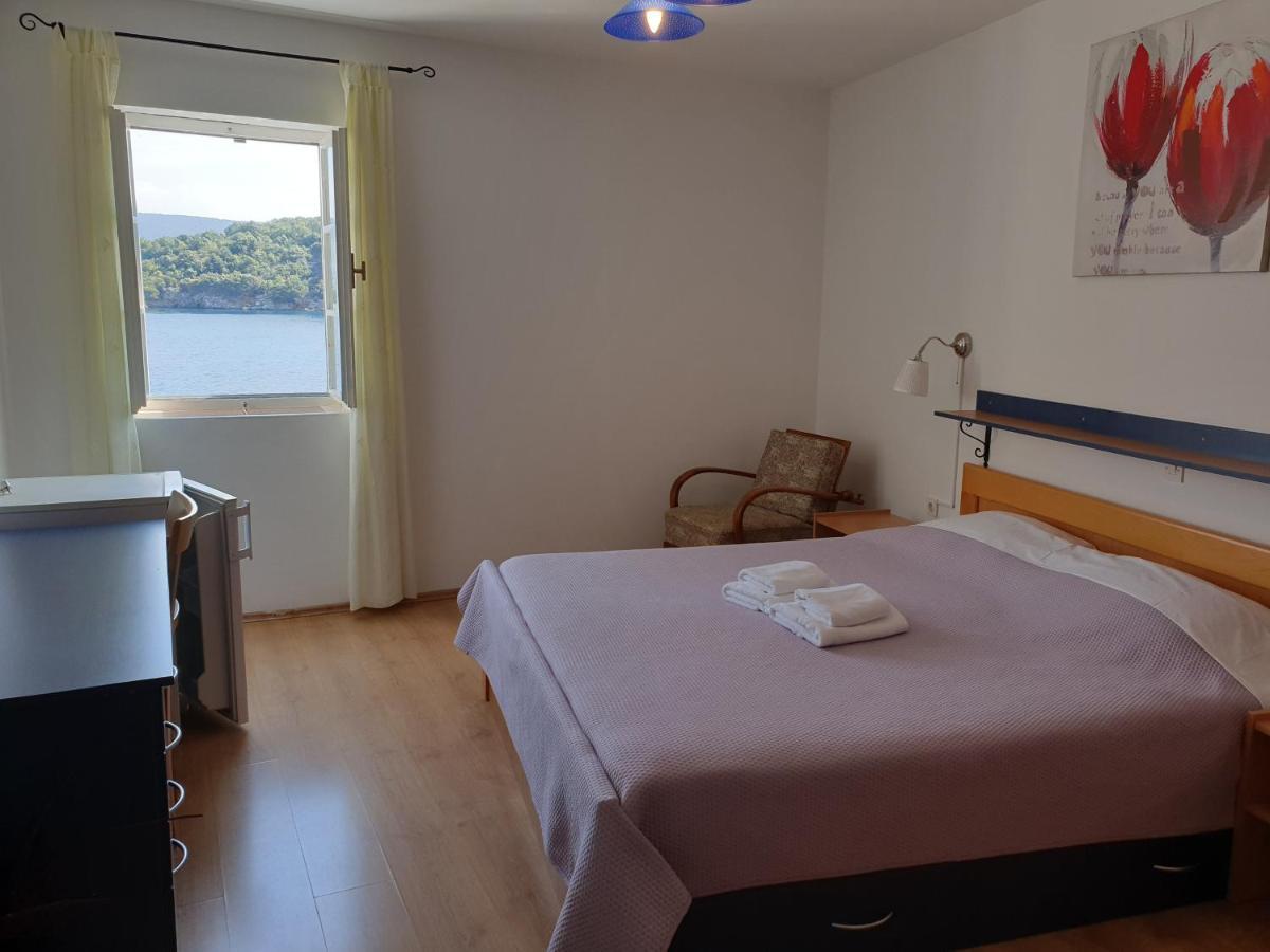 Sobe Mamalu Bed & Breakfast Valun Bagian luar foto