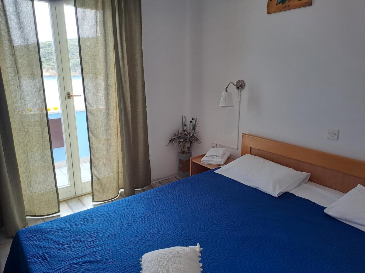 Sobe Mamalu Bed & Breakfast Valun Bagian luar foto